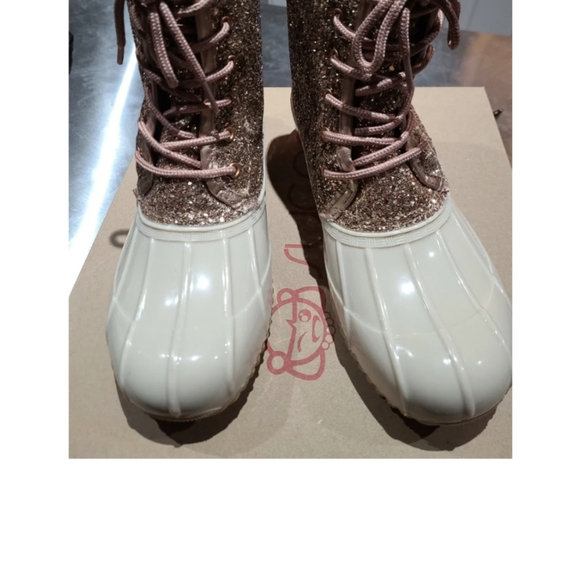 New rose gold glitter sugar rain boots - Picture 1 of 3